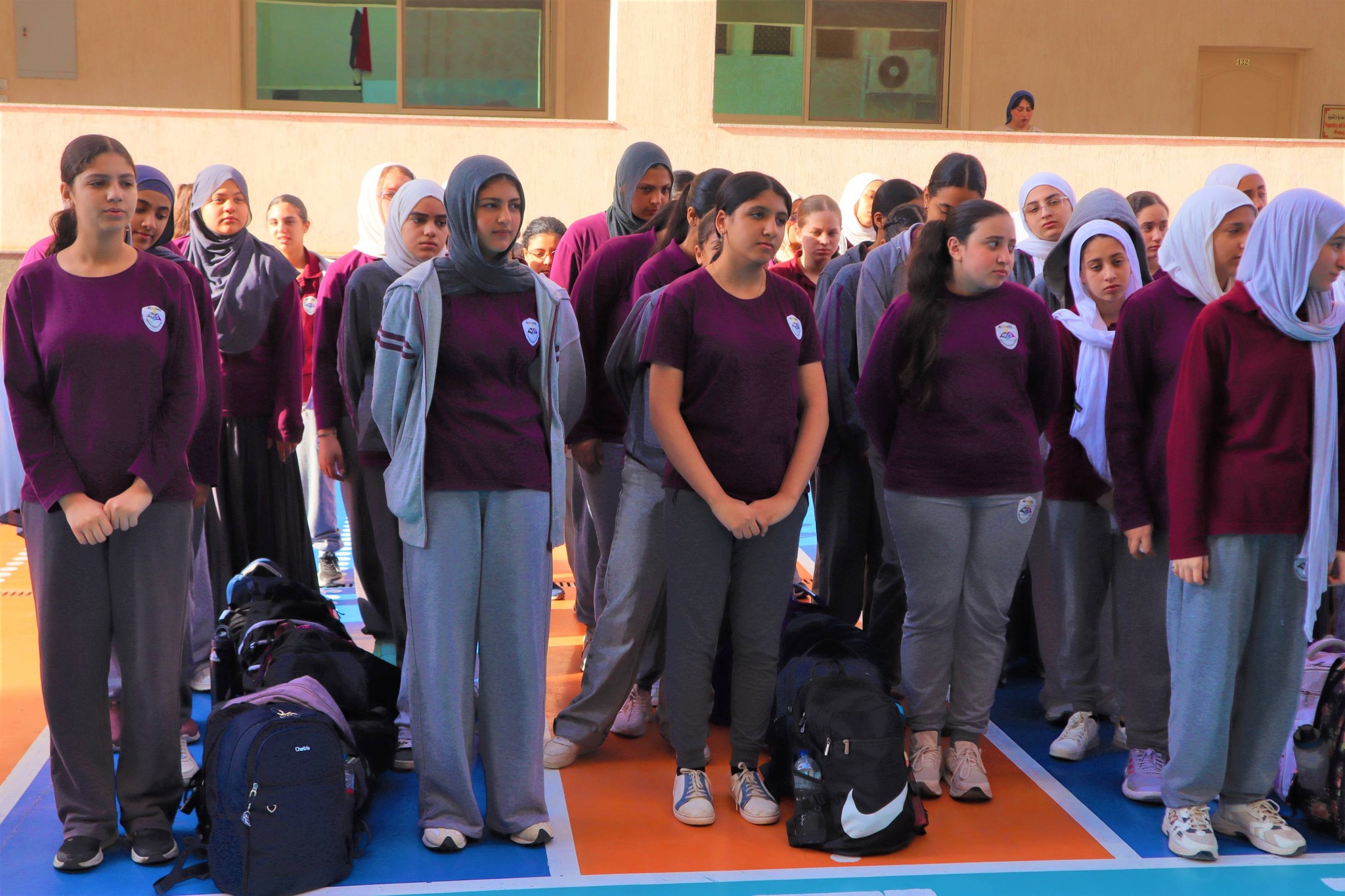 مبنى المدرسة